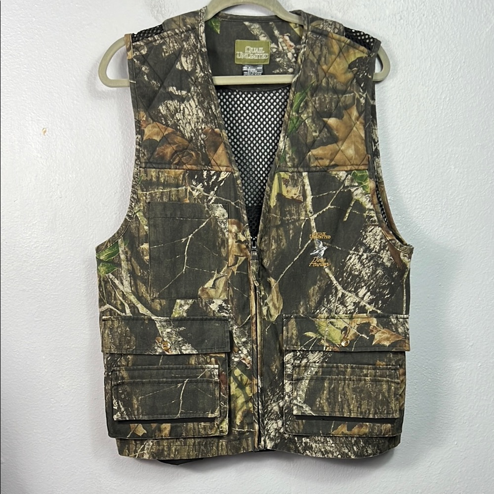 Quail Unlimited Camouflage Hunting Vest Medium